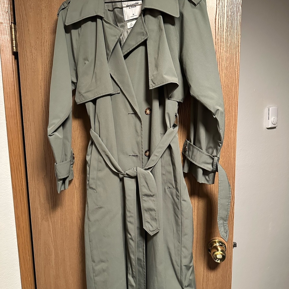 Abercrombie & Fitch Sage Green Trench Coat